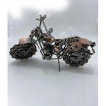 Orta boy metal motorsiklet